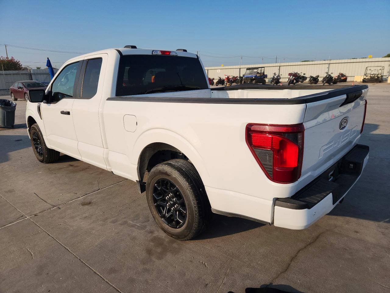 2025 FORD F150 STX — снимка 2