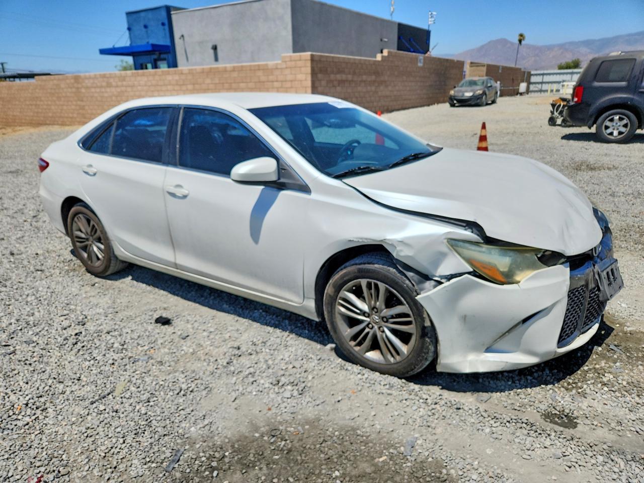 2016 TOYOTA CAMRY SE — снимка 4