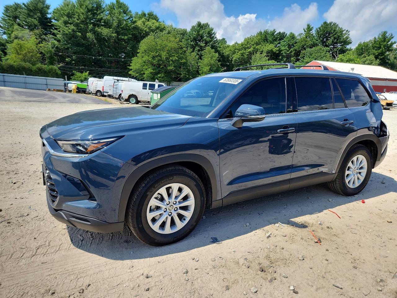 2026 TOYOTA GRAND HIGHLANDER XLE