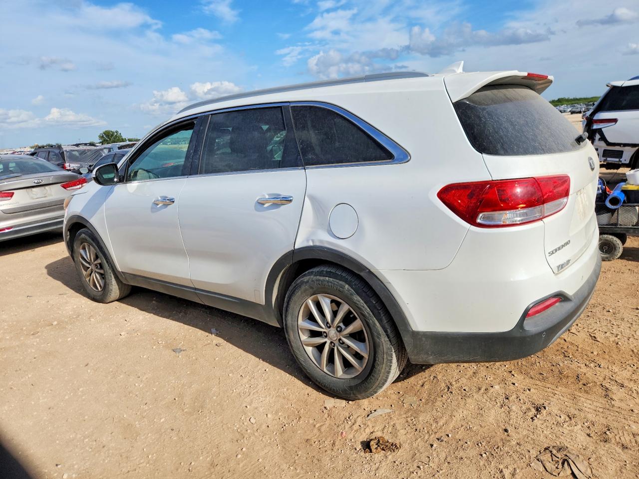2016 KIA SORENTO LX — снимка 2