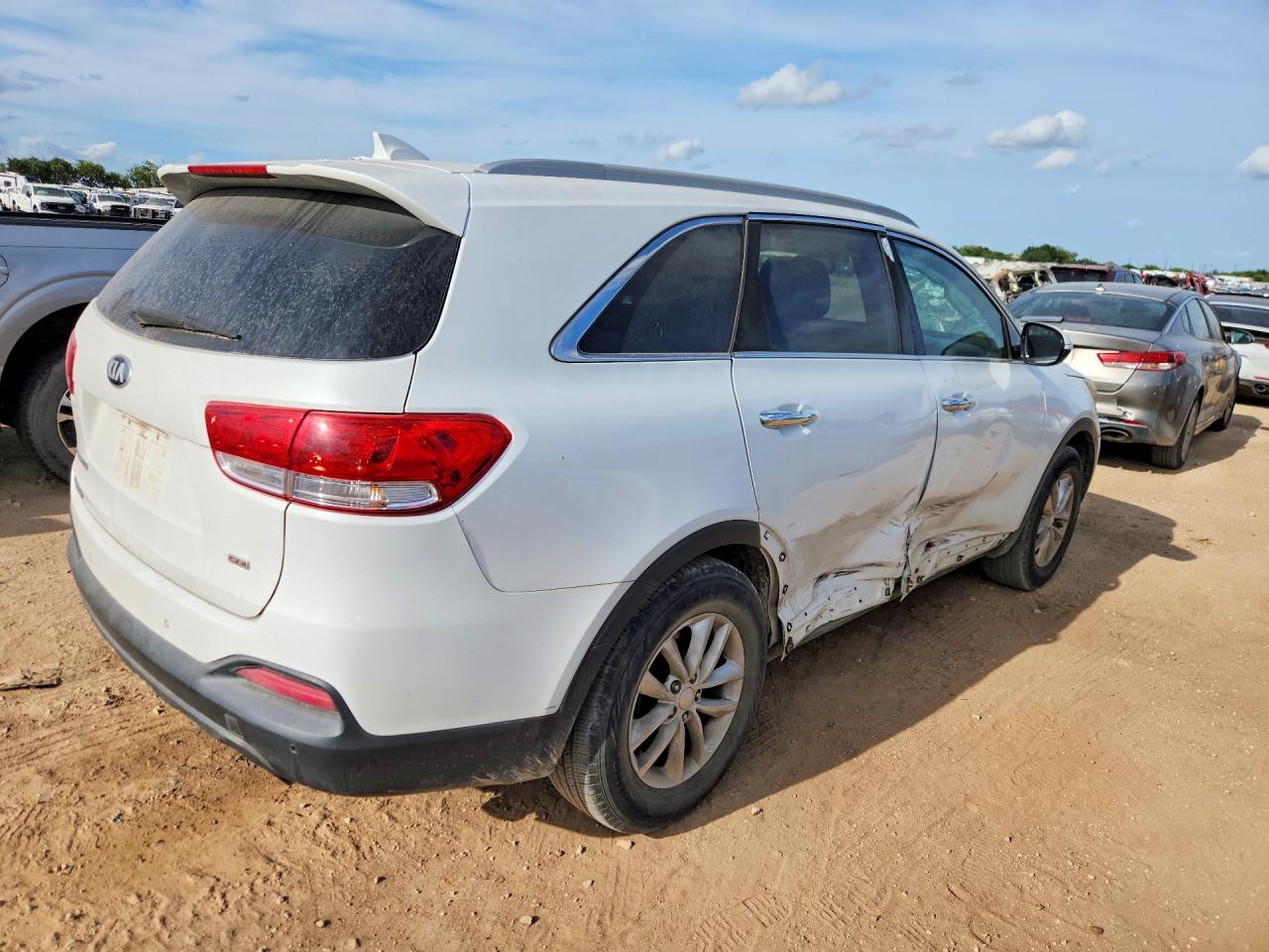 2016 KIA SORENTO LX — снимка 3