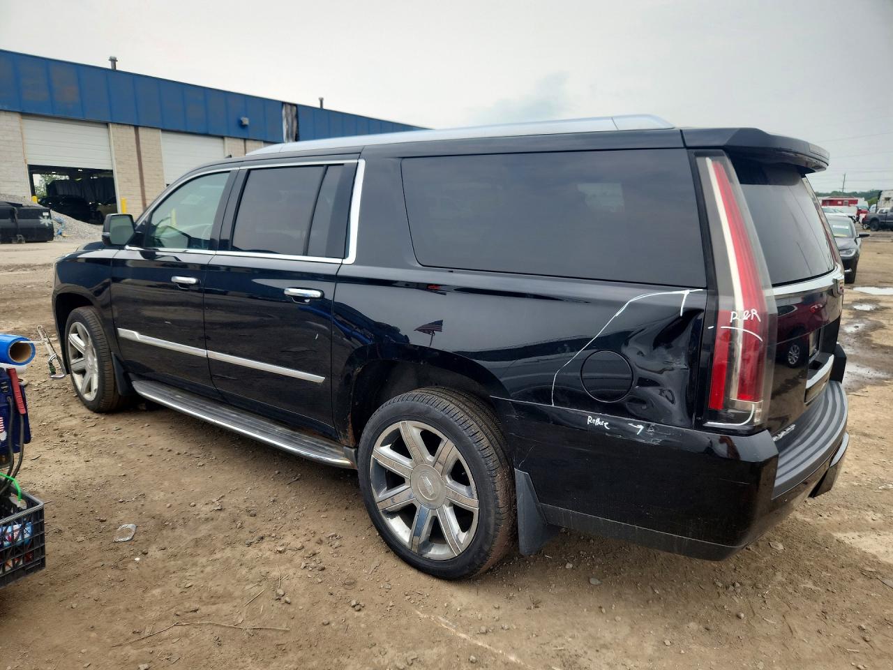 2016 CADILLAC ESCALADE — снимка 2