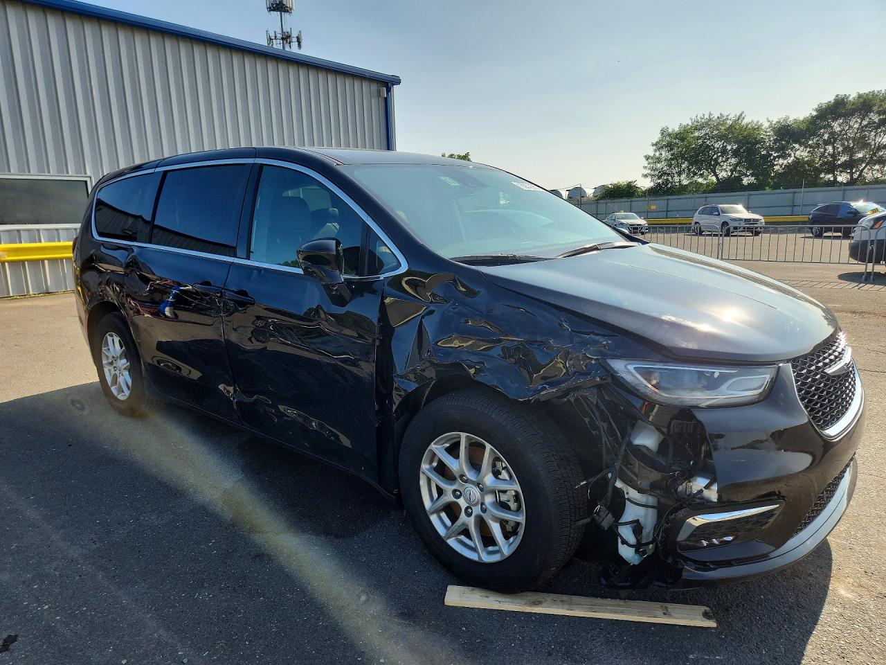 2026 CHRYSLER PACIFICA SELECT — снимка 4