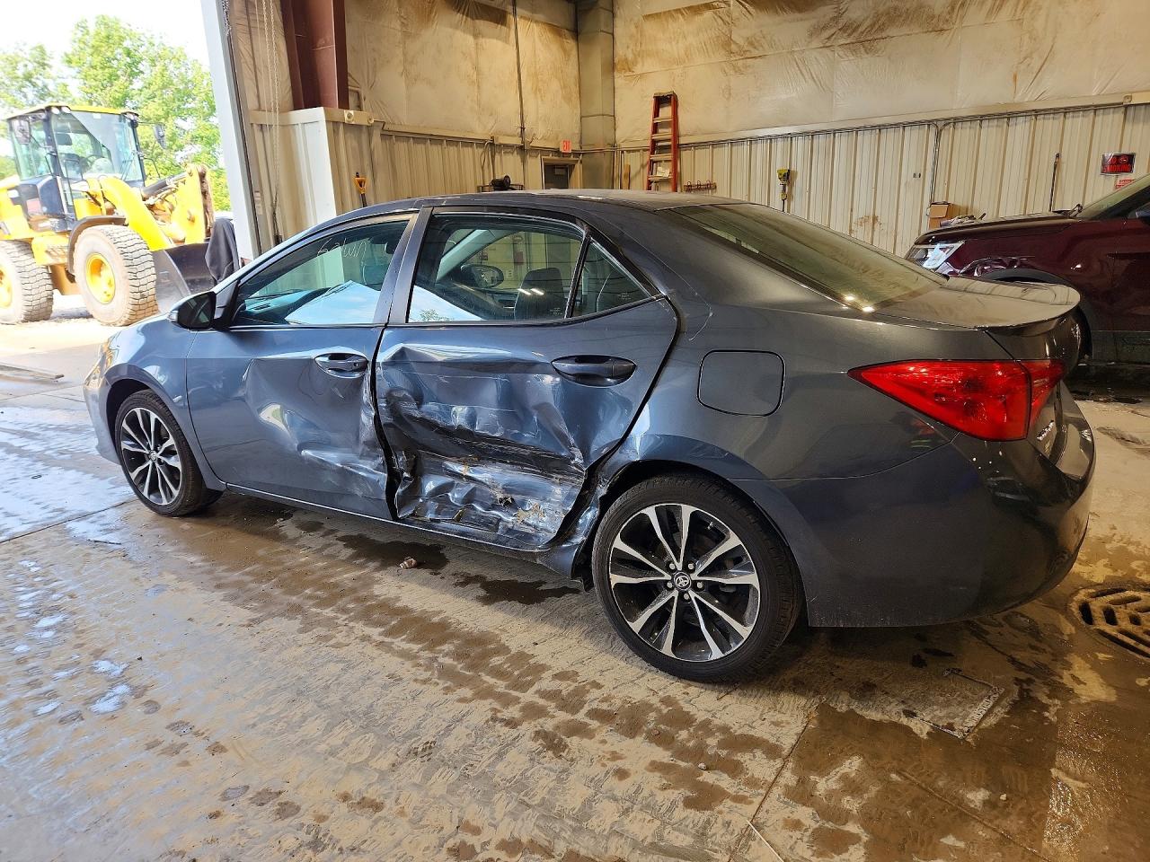 2018 TOYOTA COROLLA SE — снимка 2