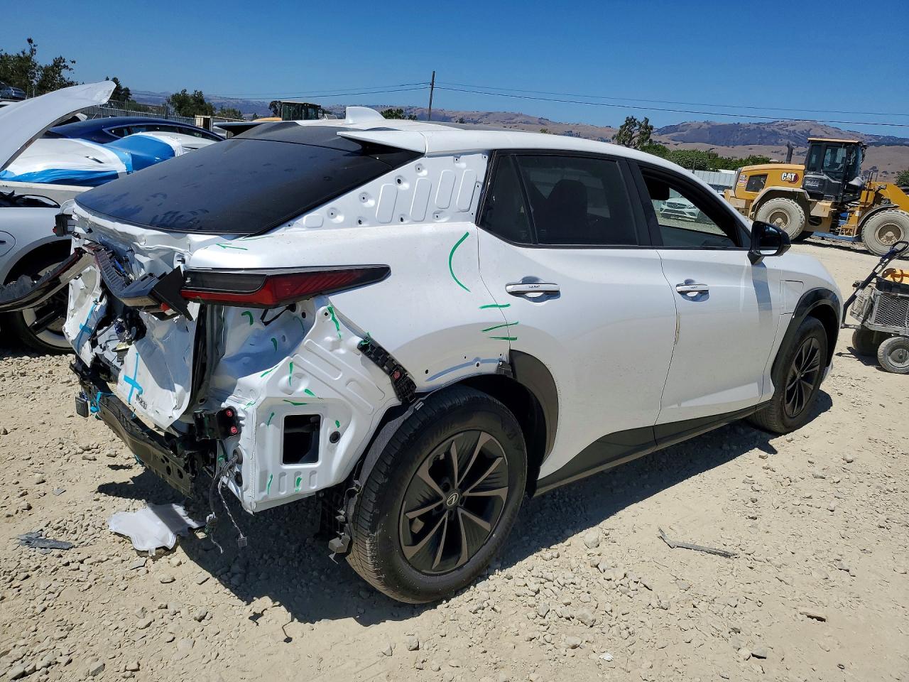 2026 LEXUS RZ 350E PREMIUM — снимка 3
