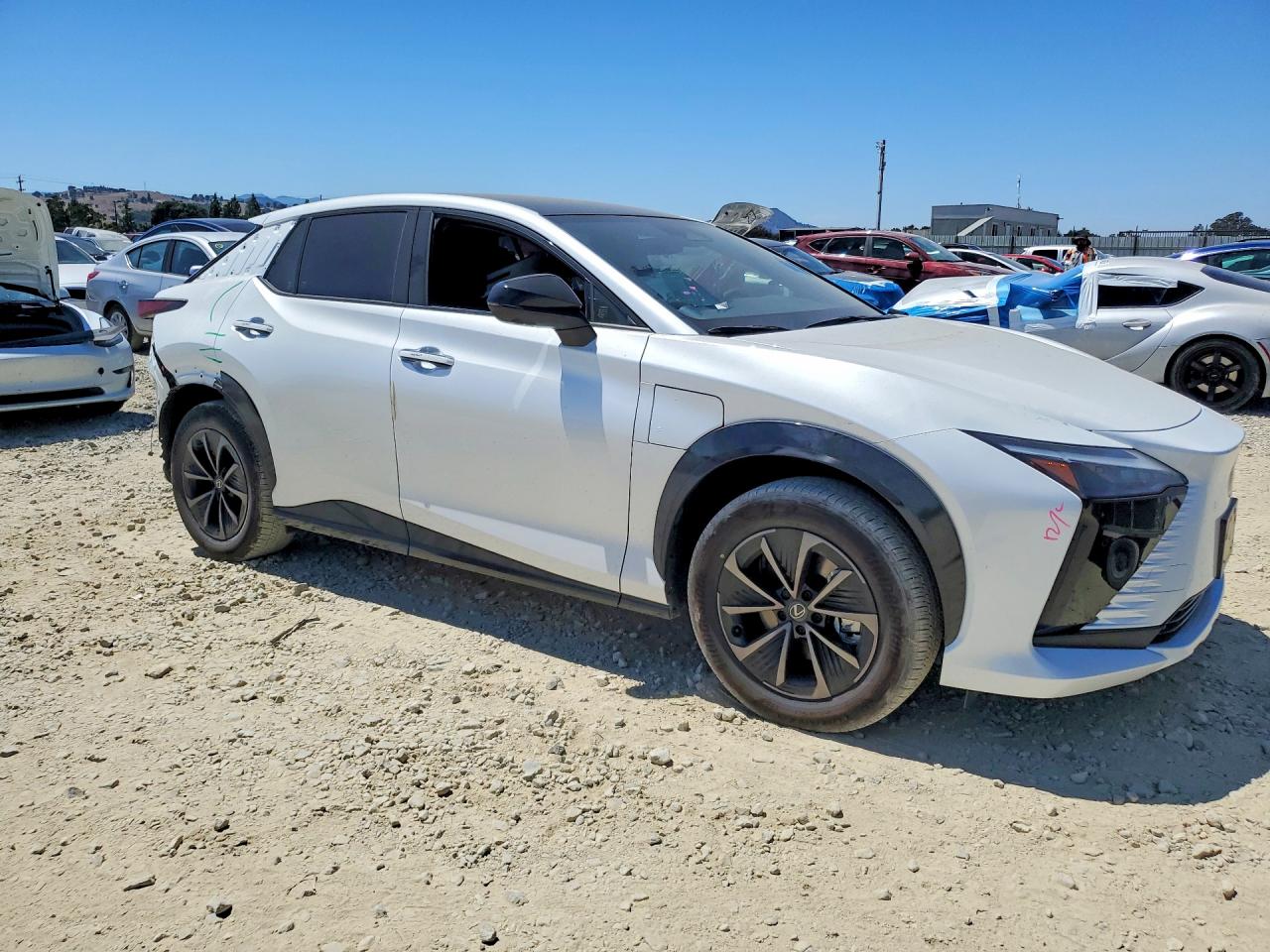 2026 LEXUS RZ 350E PREMIUM — снимка 4