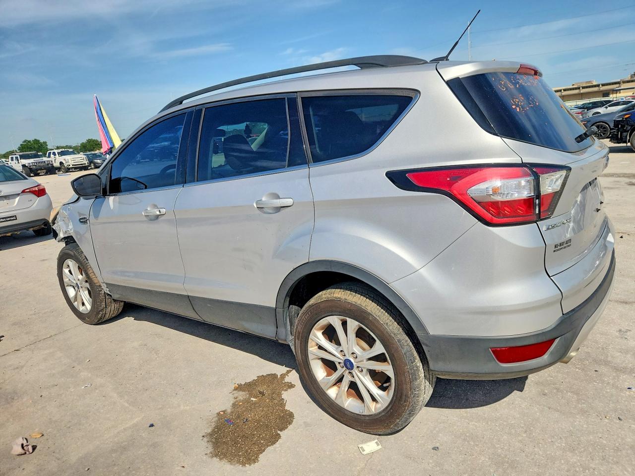 2018 FORD ESCAPE SE — снимка 2