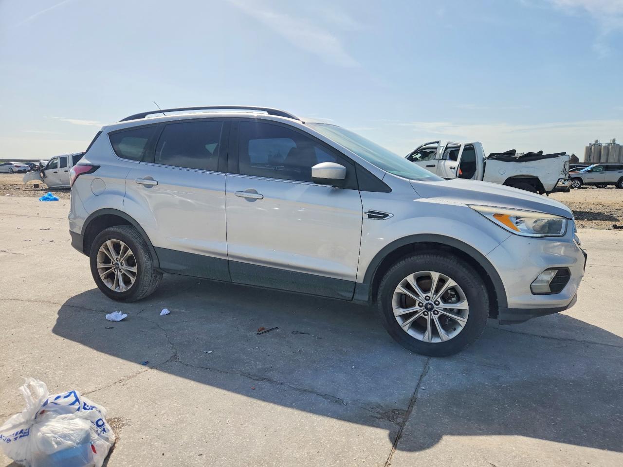 2018 FORD ESCAPE SE — снимка 4