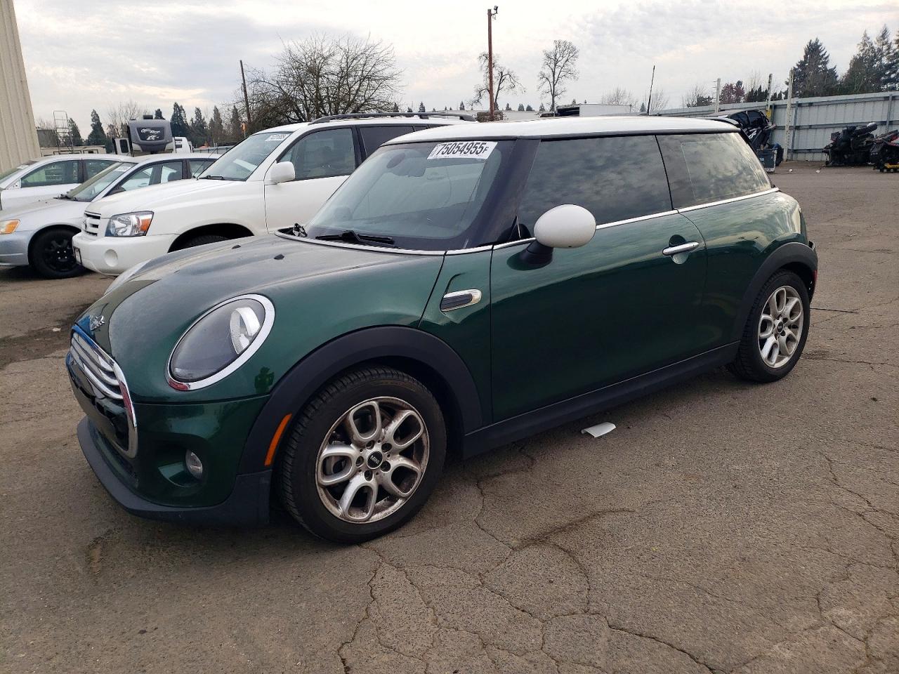 2019 MINI COOPER
