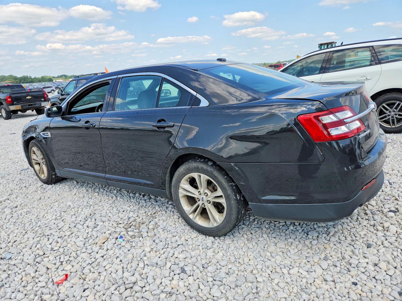 2015 FORD TAURUS SEL — снимка 2