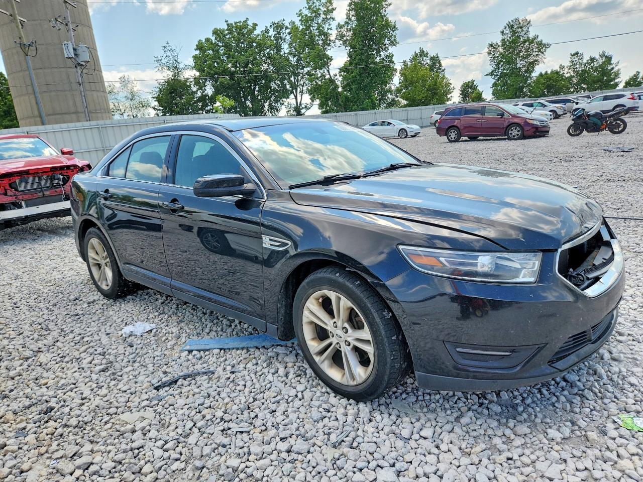 2015 FORD TAURUS SEL — снимка 4