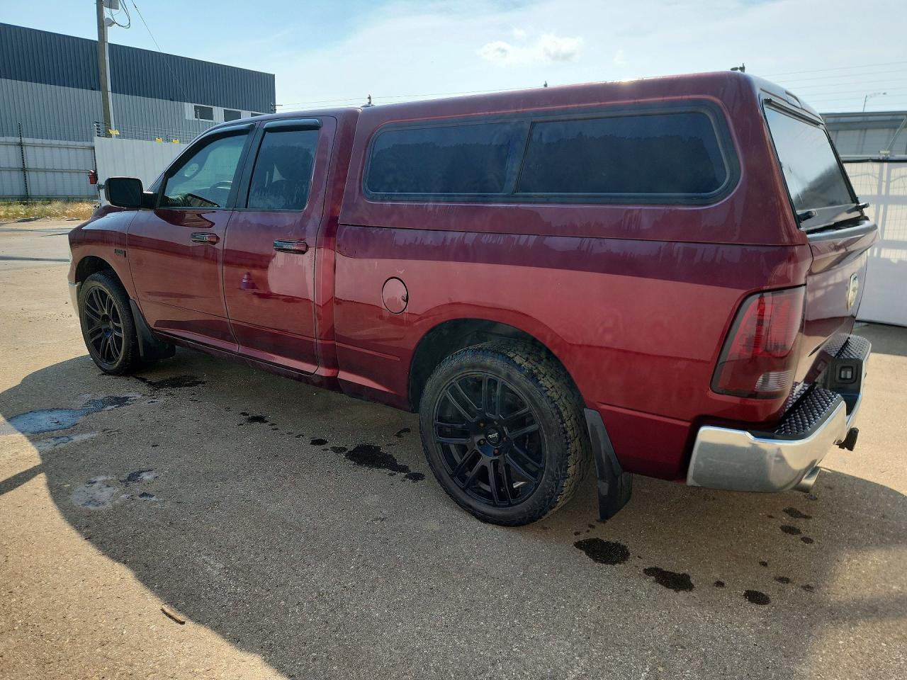 2017 RAM 1500 SLT — снимка 2