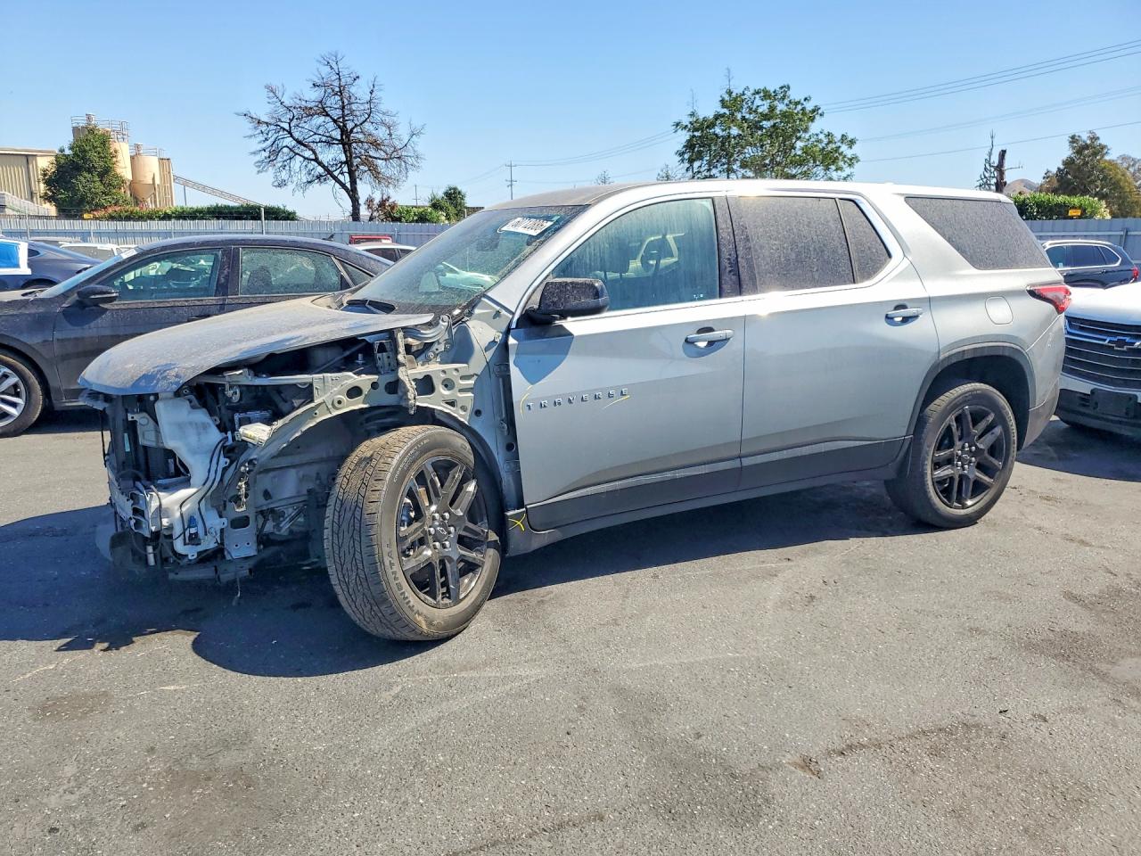 2023 CHEVROLET TRAVERSE LS
