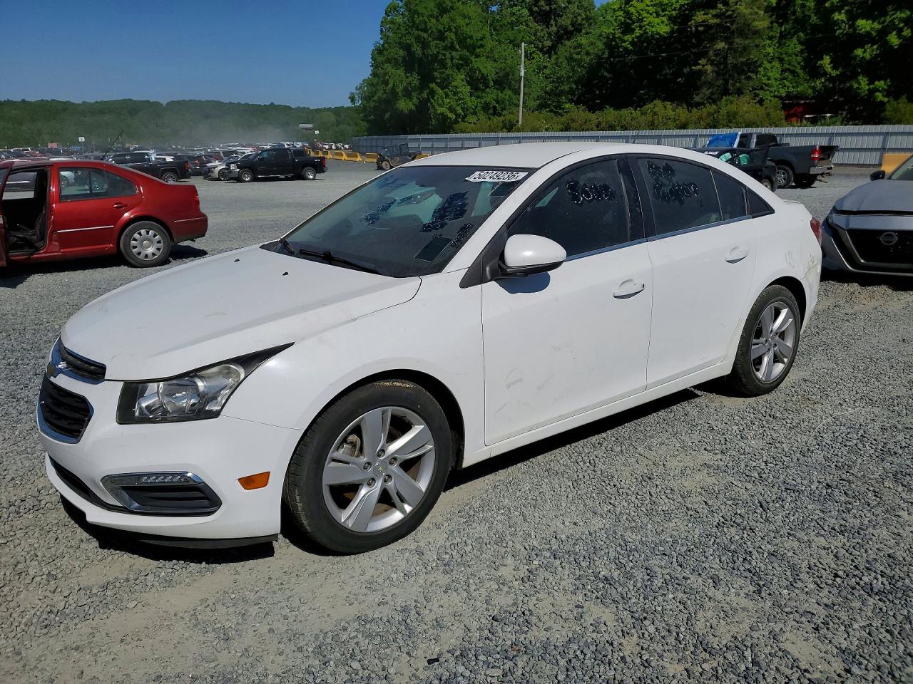 2015 CHEVROLET CRUZE