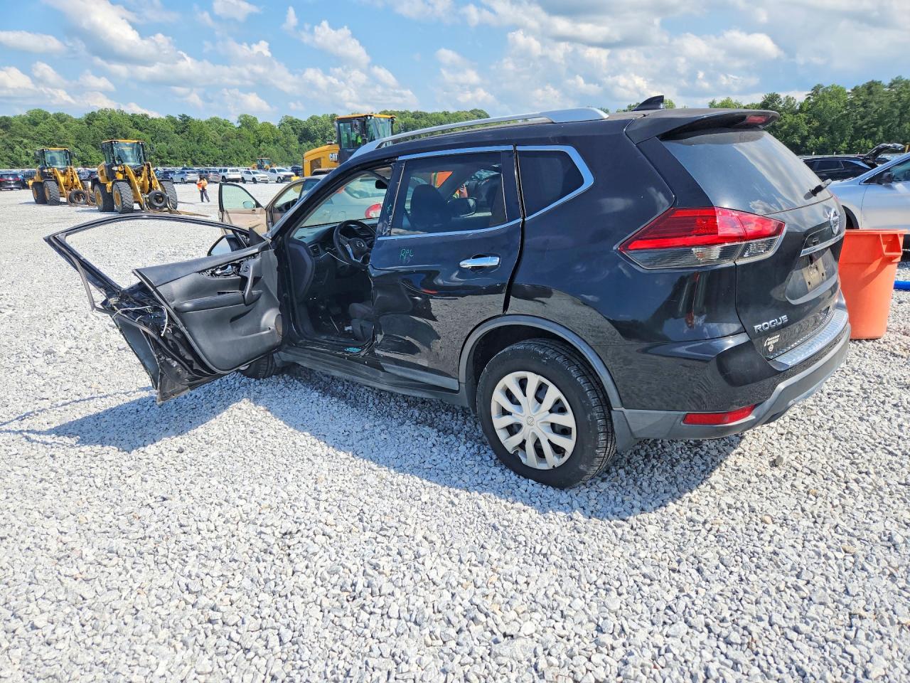 2017 NISSAN ROGUE S — снимка 2