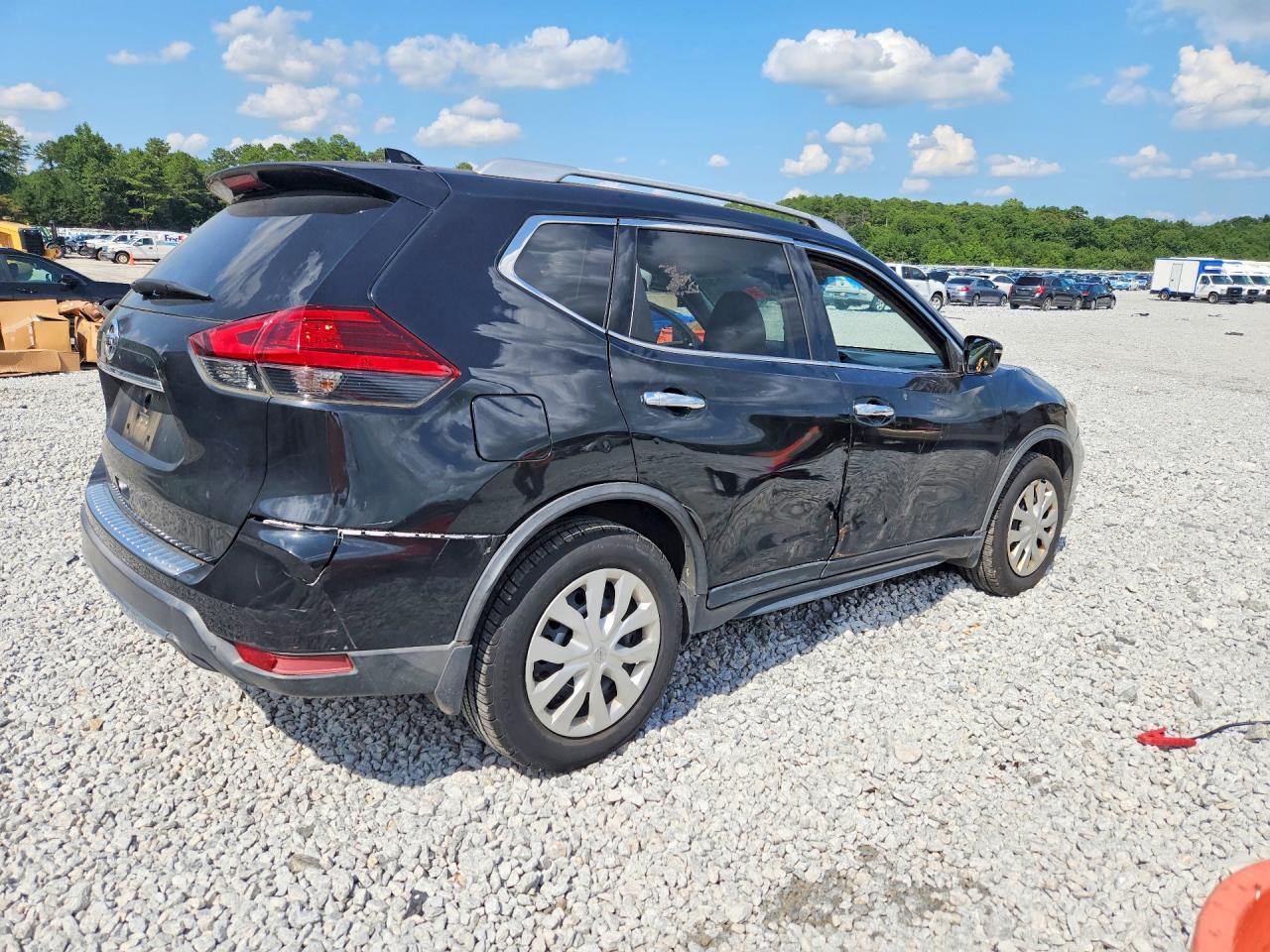 2017 NISSAN ROGUE S — снимка 3