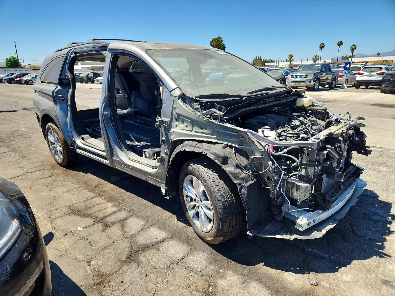 2026 TOYOTA SIENNA XLE 7-PASSENGER — снимка 4