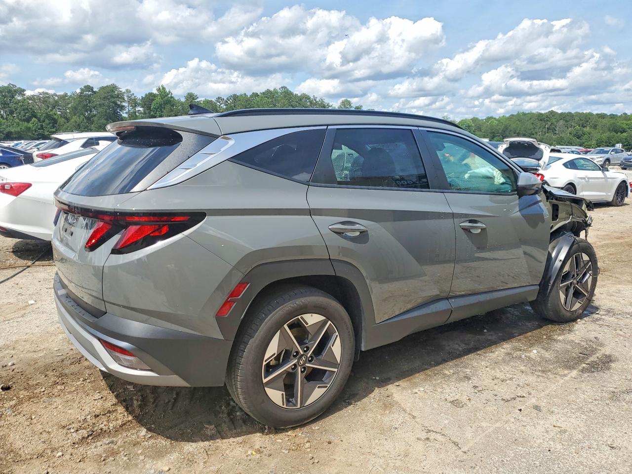 2025 HYUNDAI TUCSON SEL — снимка 3