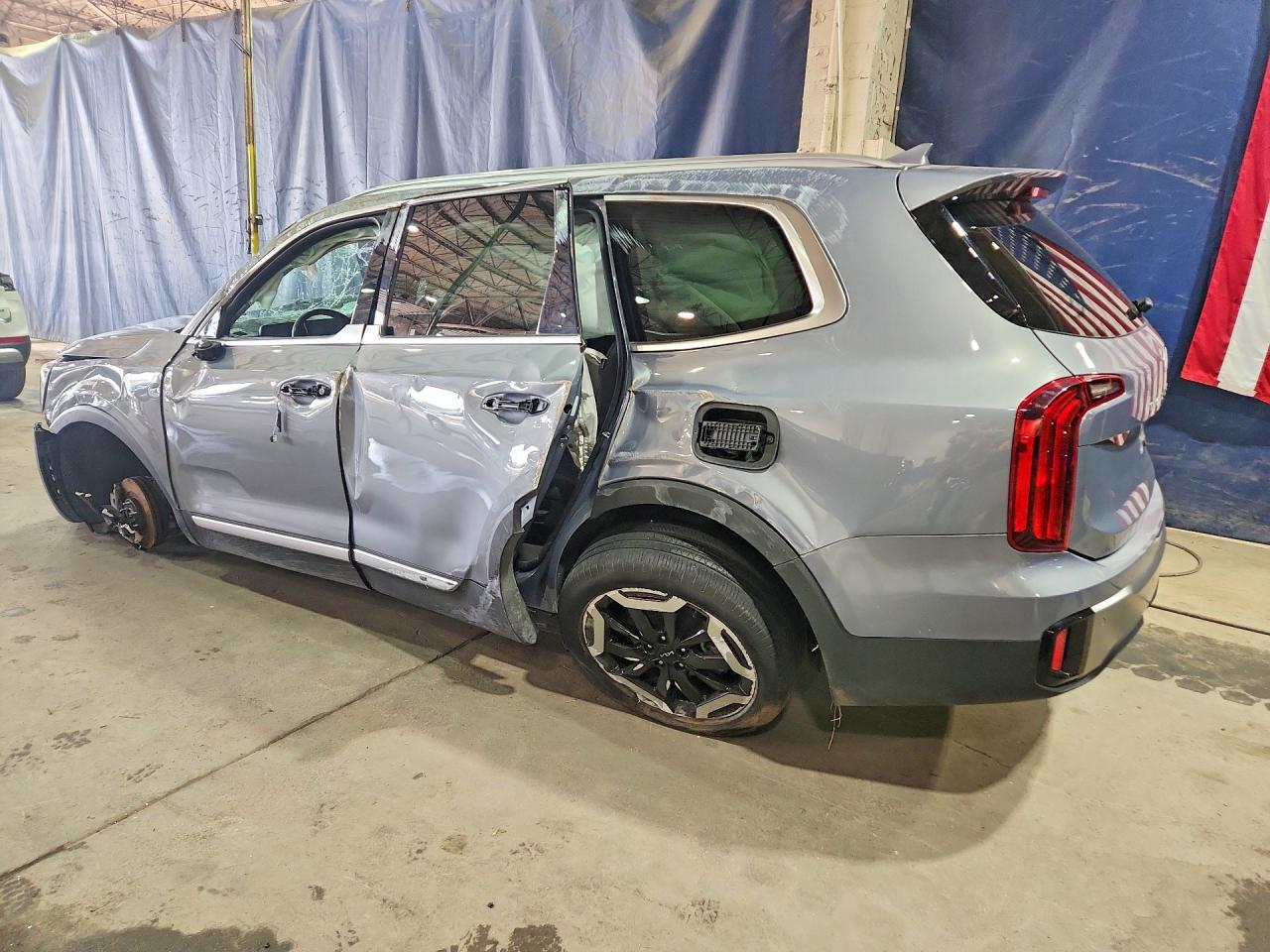 2025 KIA TELLURIDE S — снимка 2