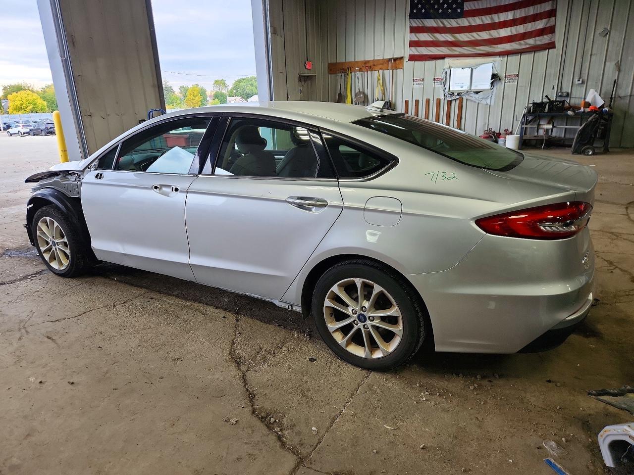 2019 FORD FUSION SE — снимка 2