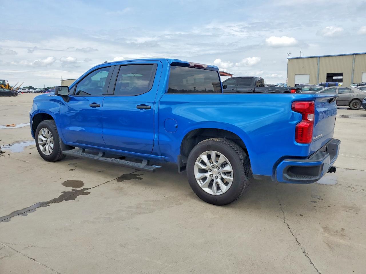 2024 CHEVROLET SILVERADO C1500 CUSTOM — снимка 2
