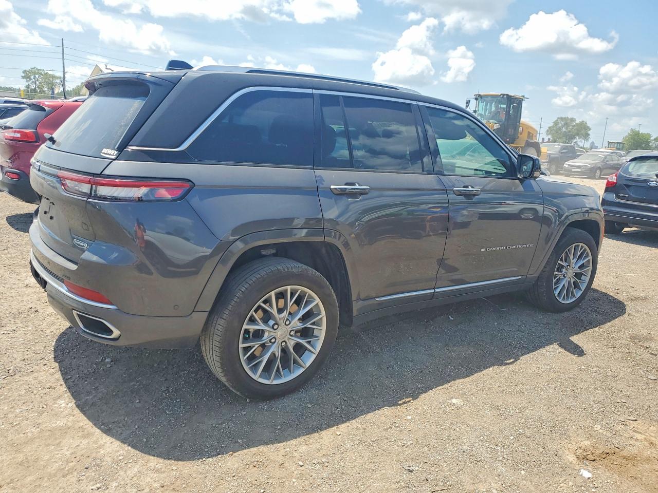 2022 JEEP GRAND CHEROKEE SUMMIT 4XE — снимка 3