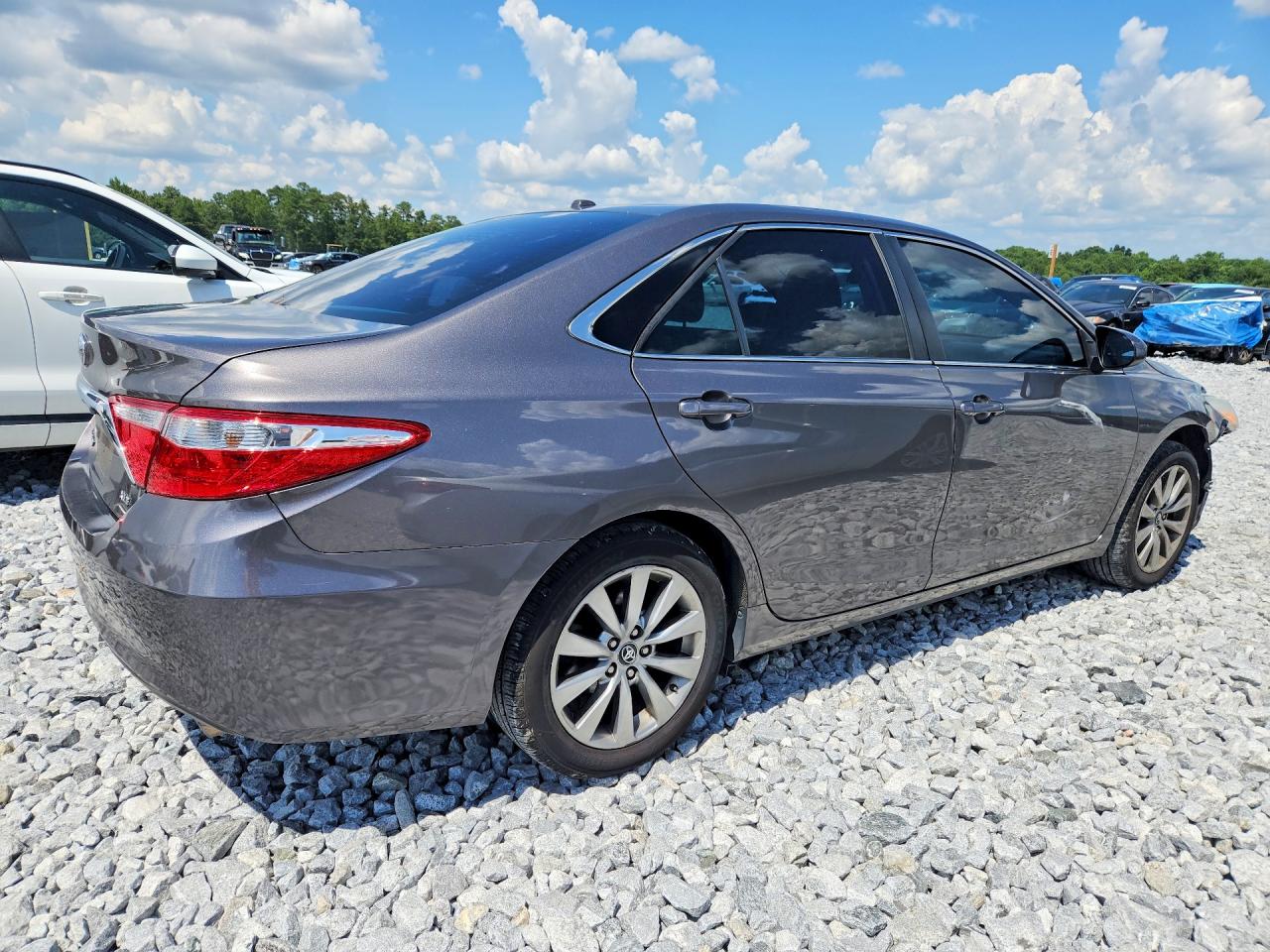2017 TOYOTA CAMRY XLE — снимка 3