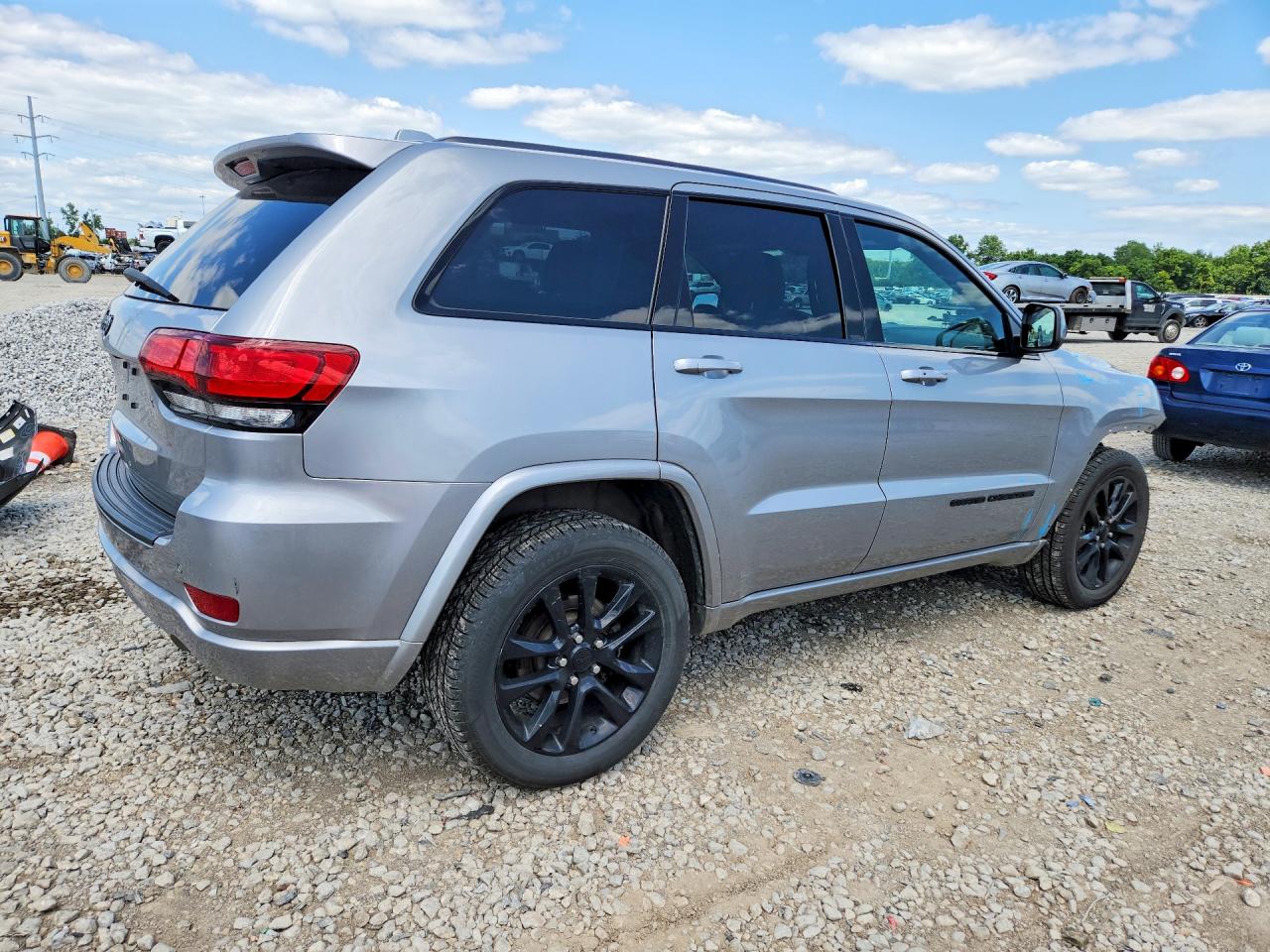 2021 JEEP GRAND CHEROKEE LAREDO — снимка 3
