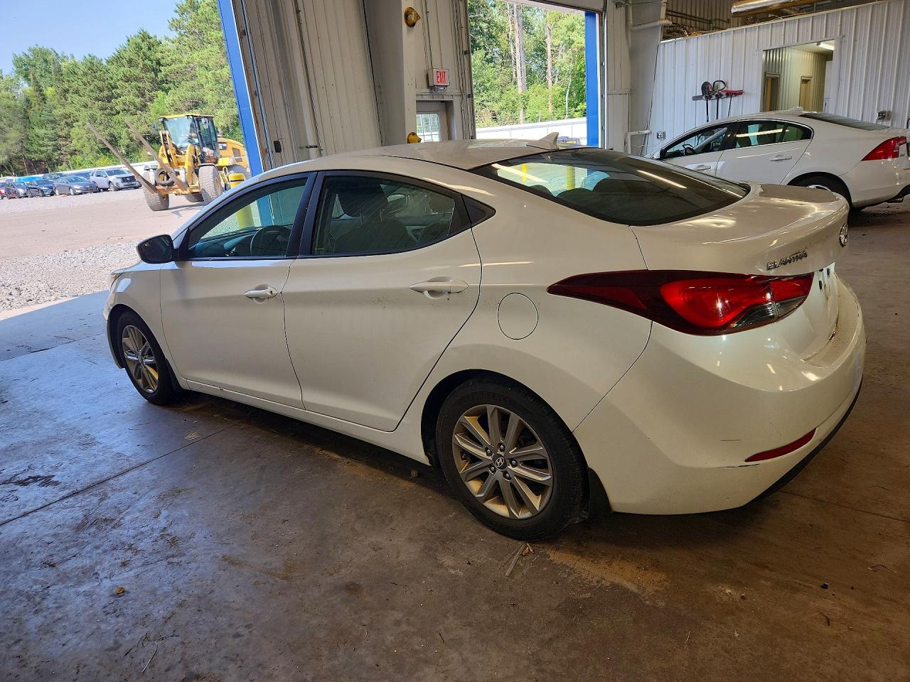 2015 HYUNDAI ELANTRA SE — снимка 2