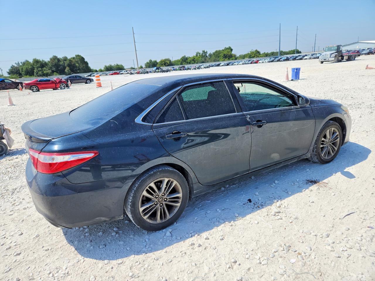 2016 TOYOTA CAMRY SE — снимка 3
