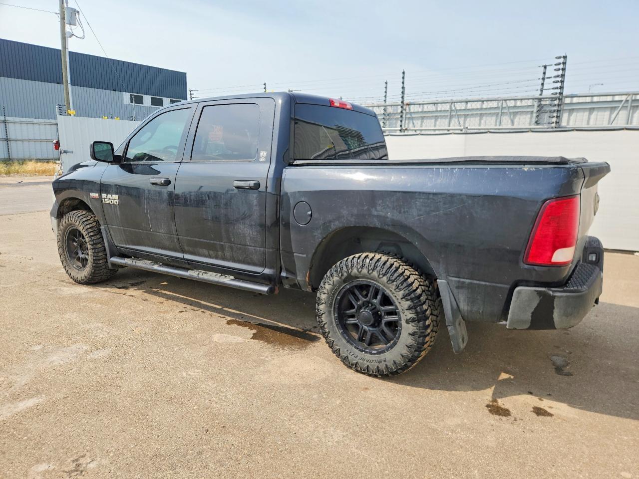 2016 RAM 1500 ST — снимка 2
