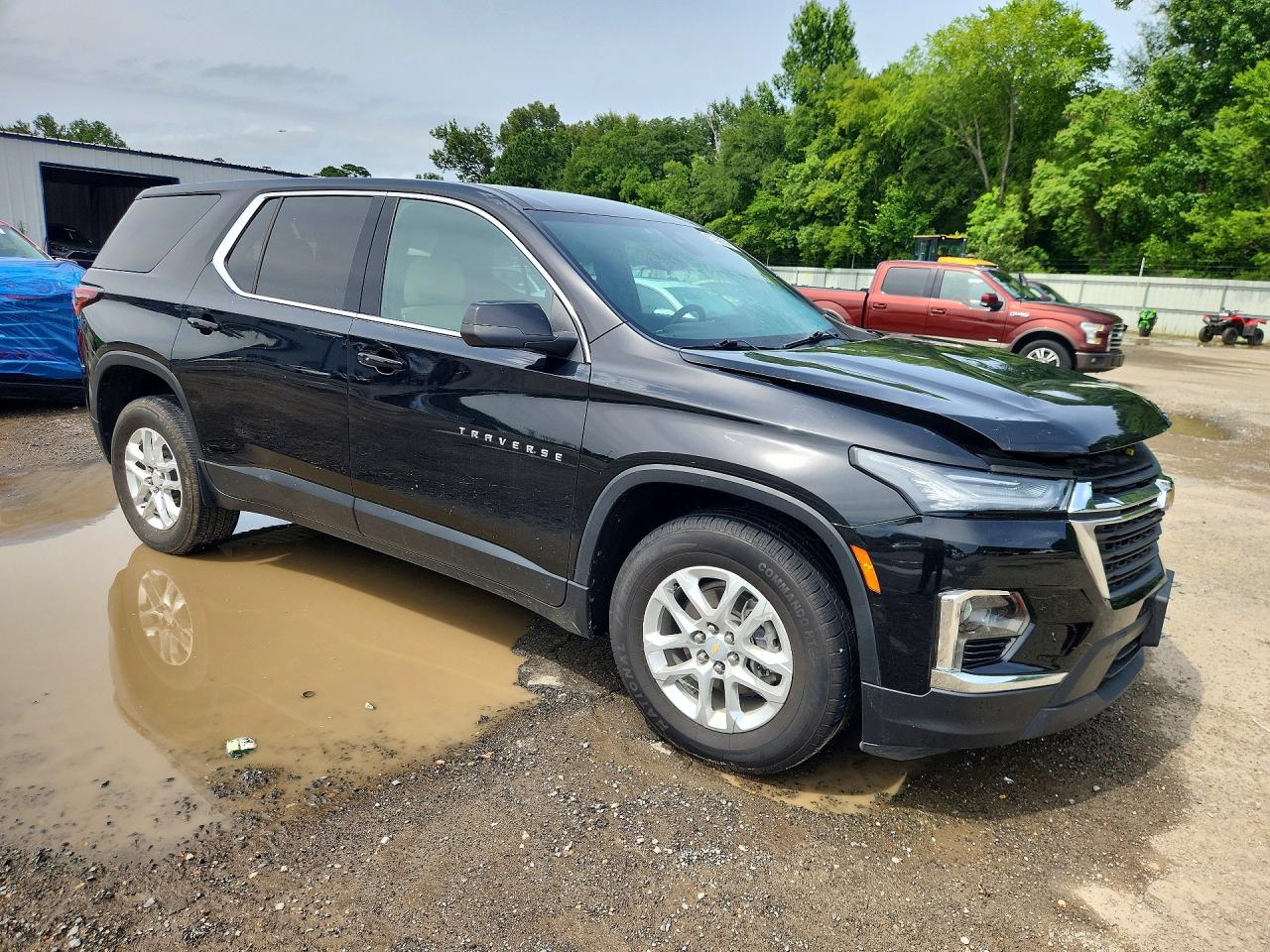 2023 CHEVROLET TRAVERSE LS — снимка 4