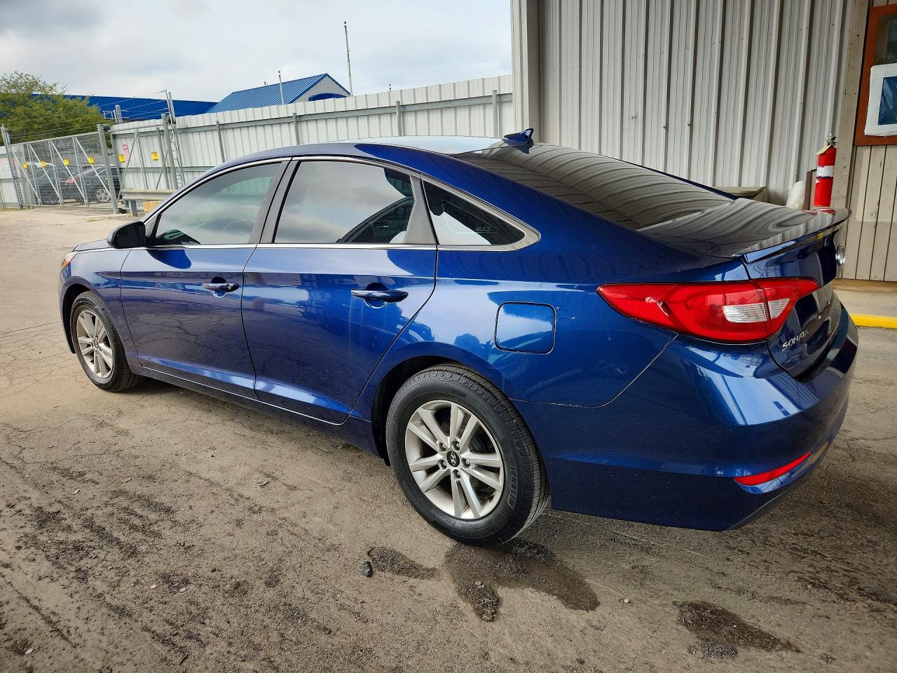 2015 HYUNDAI SONATA SE — снимка 2