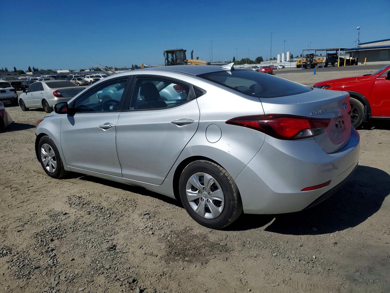 2016 HYUNDAI ELANTRA SE — снимка 2