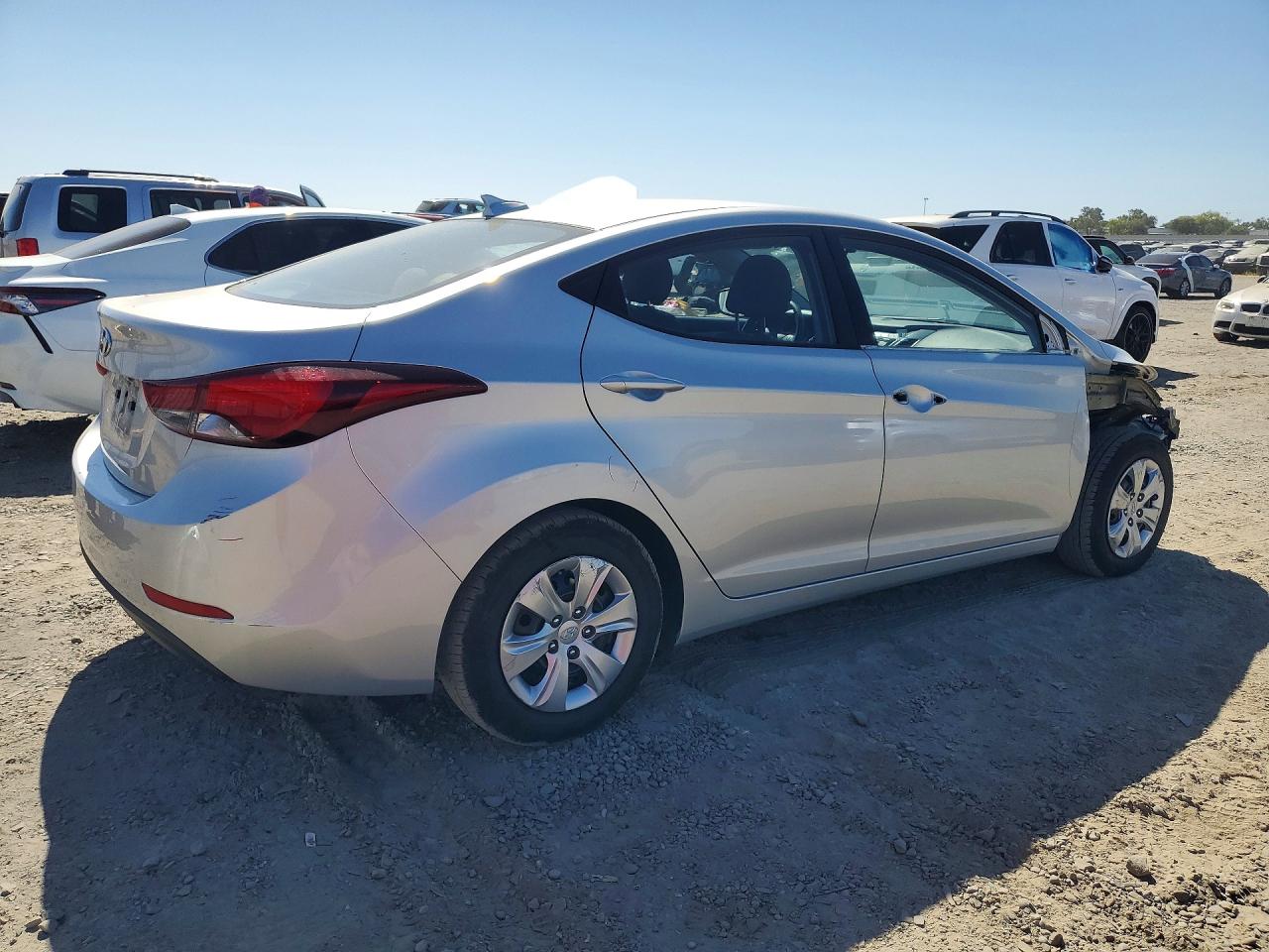 2016 HYUNDAI ELANTRA SE — снимка 3
