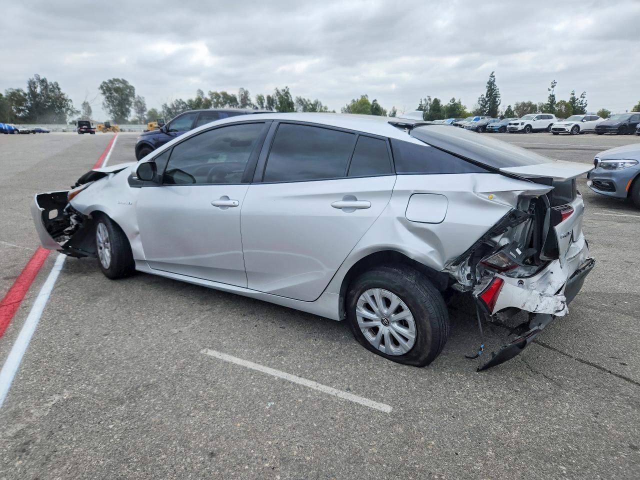 2020 TOYOTA PRIUS L ECO — снимка 2