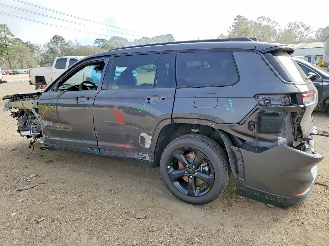 2025 JEEP GRAND CHEROKEE L LIMITED — снимка 2