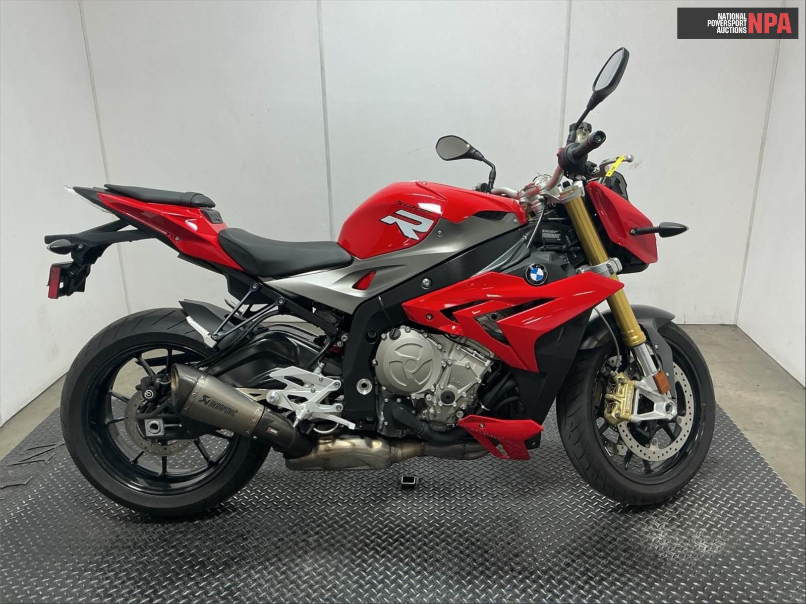 2015 BMW S1000R