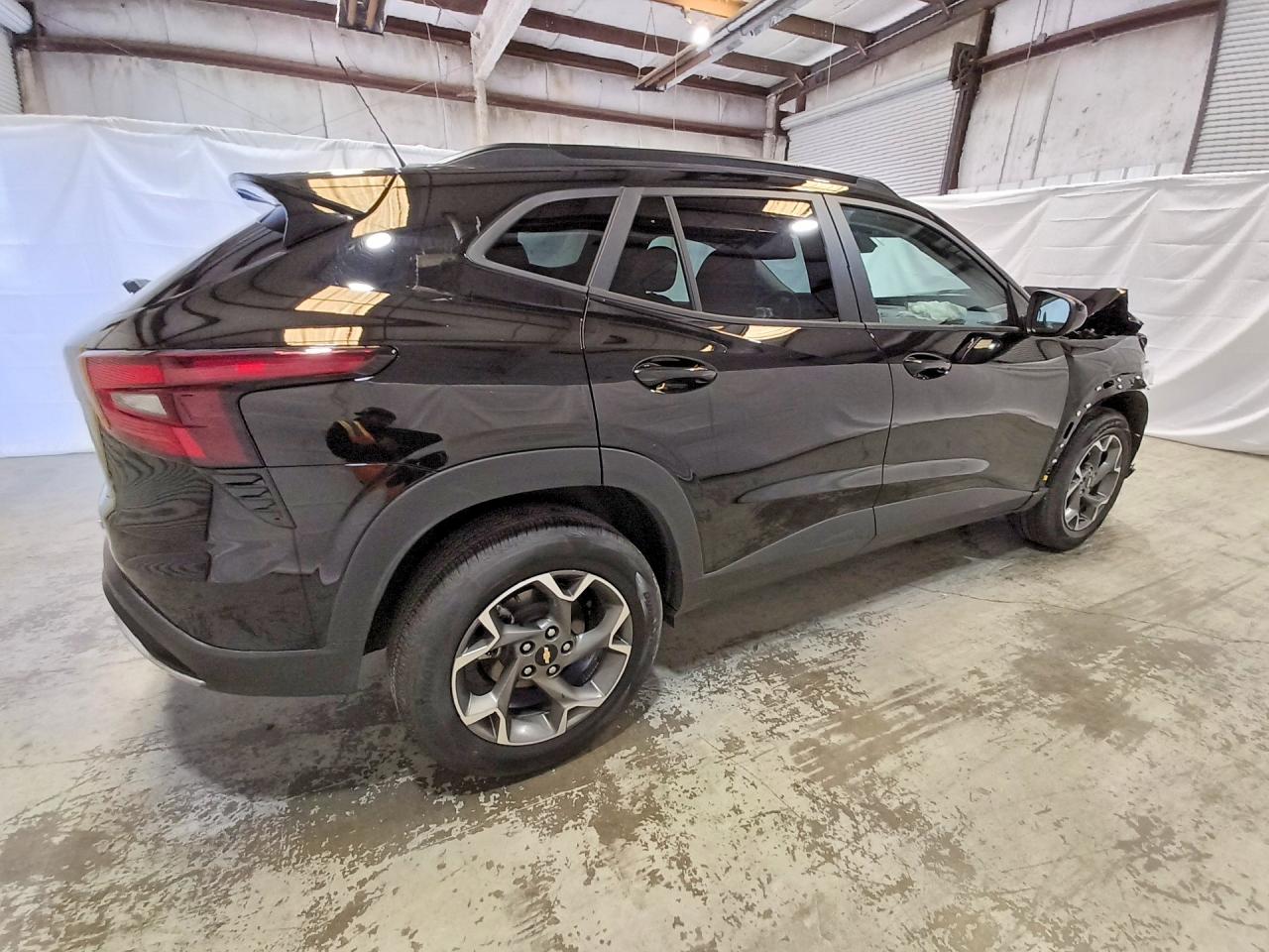 2026 CHEVROLET TRAX 1LT — снимка 3