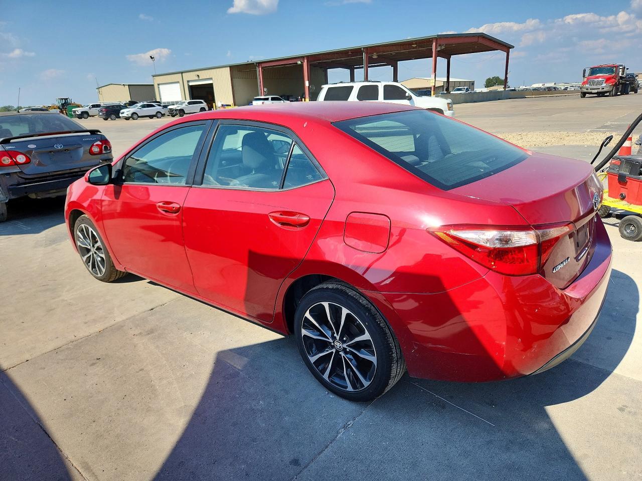 2018 TOYOTA COROLLA LE — снимка 2