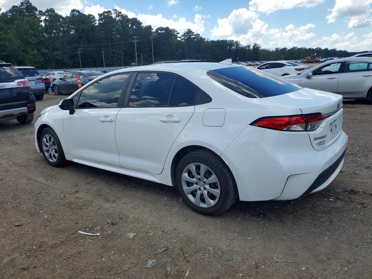 2020 TOYOTA COROLLA LE — снимка 2