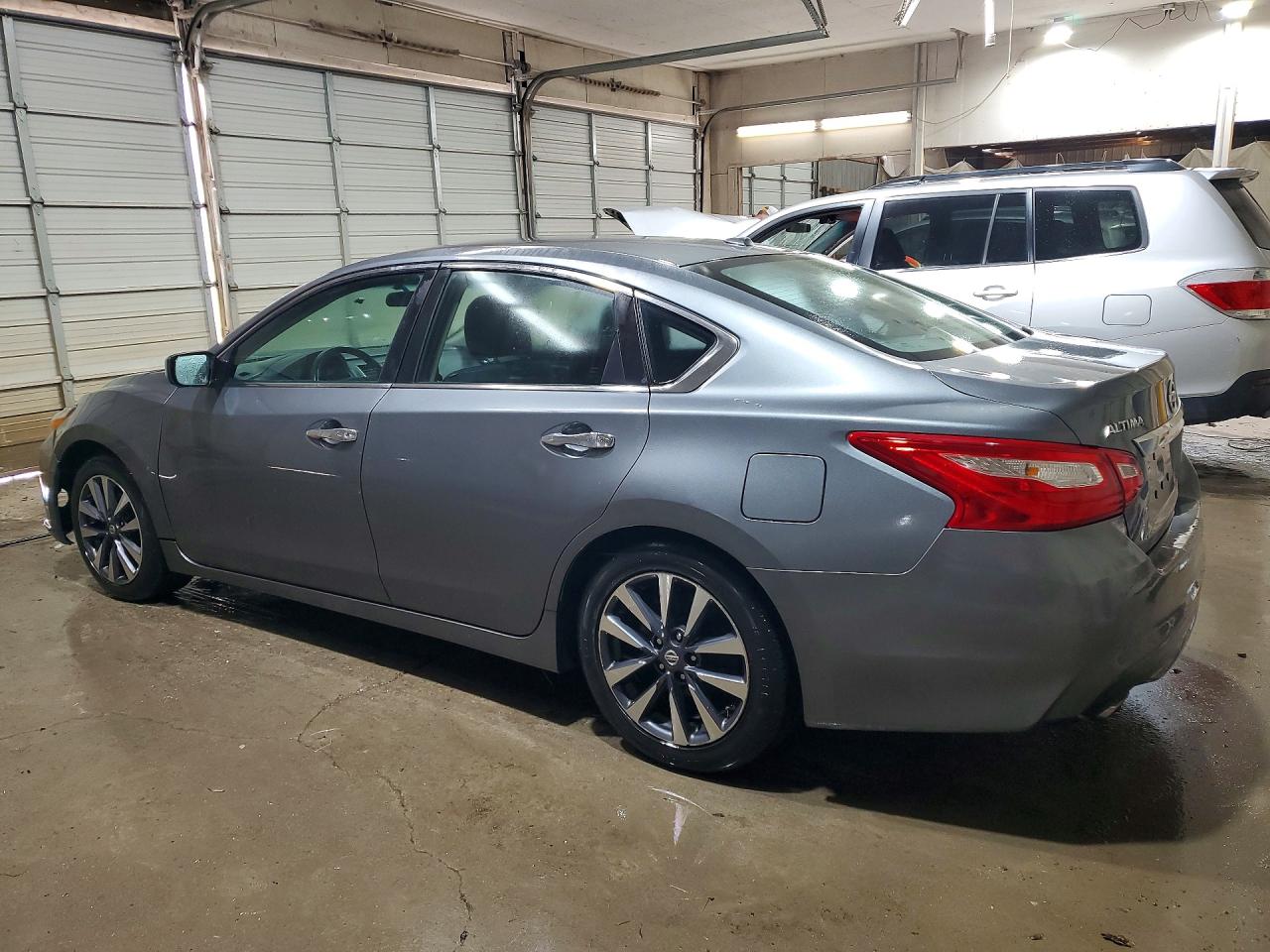 2017 NISSAN ALTIMA 2.5 SV — снимка 2