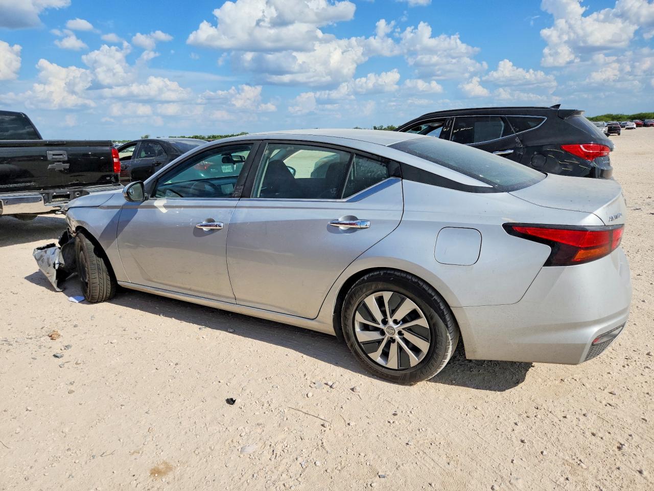 2021 NISSAN ALTIMA S — снимка 2
