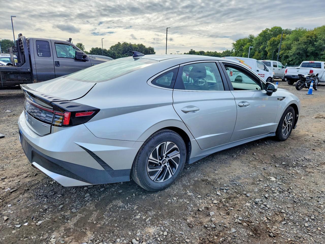 2026 HYUNDAI SONATA HYBRID BLUE — снимка 3