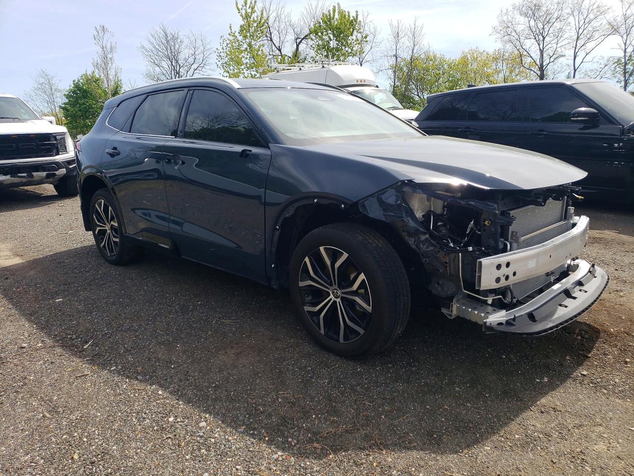 2025 TOYOTA CROWN SIGNIA XLE — снимка 4