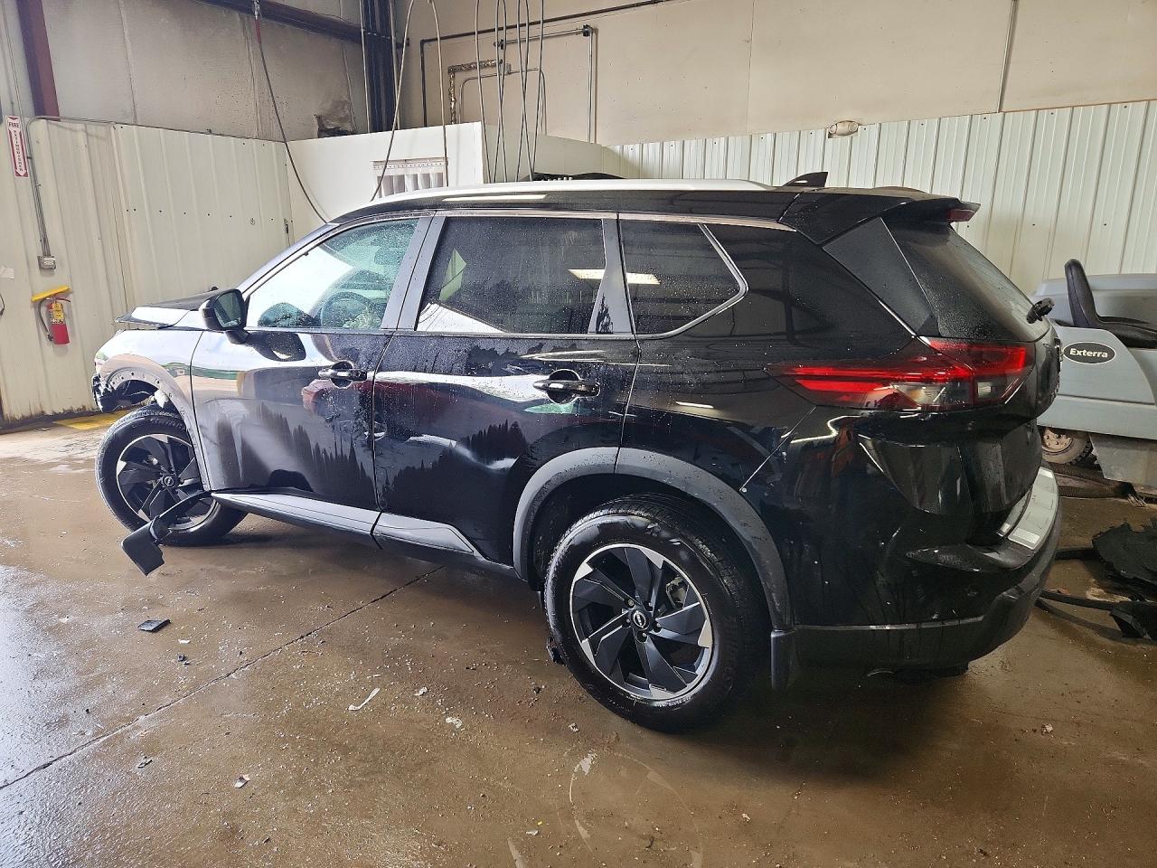 2025 NISSAN ROGUE SV — снимка 2