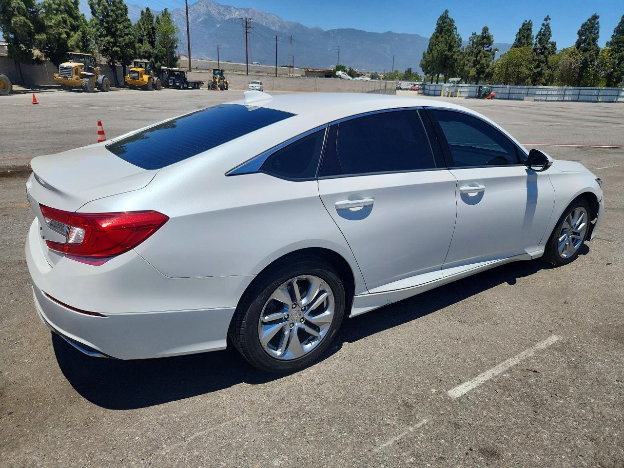 2018 HONDA ACCORD LX — снимка 3