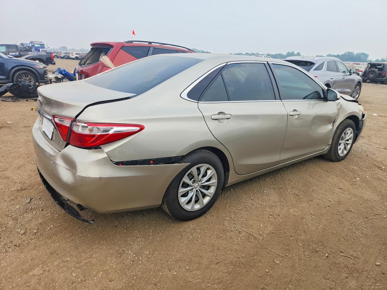 2015 TOYOTA CAMRY LE — снимка 3