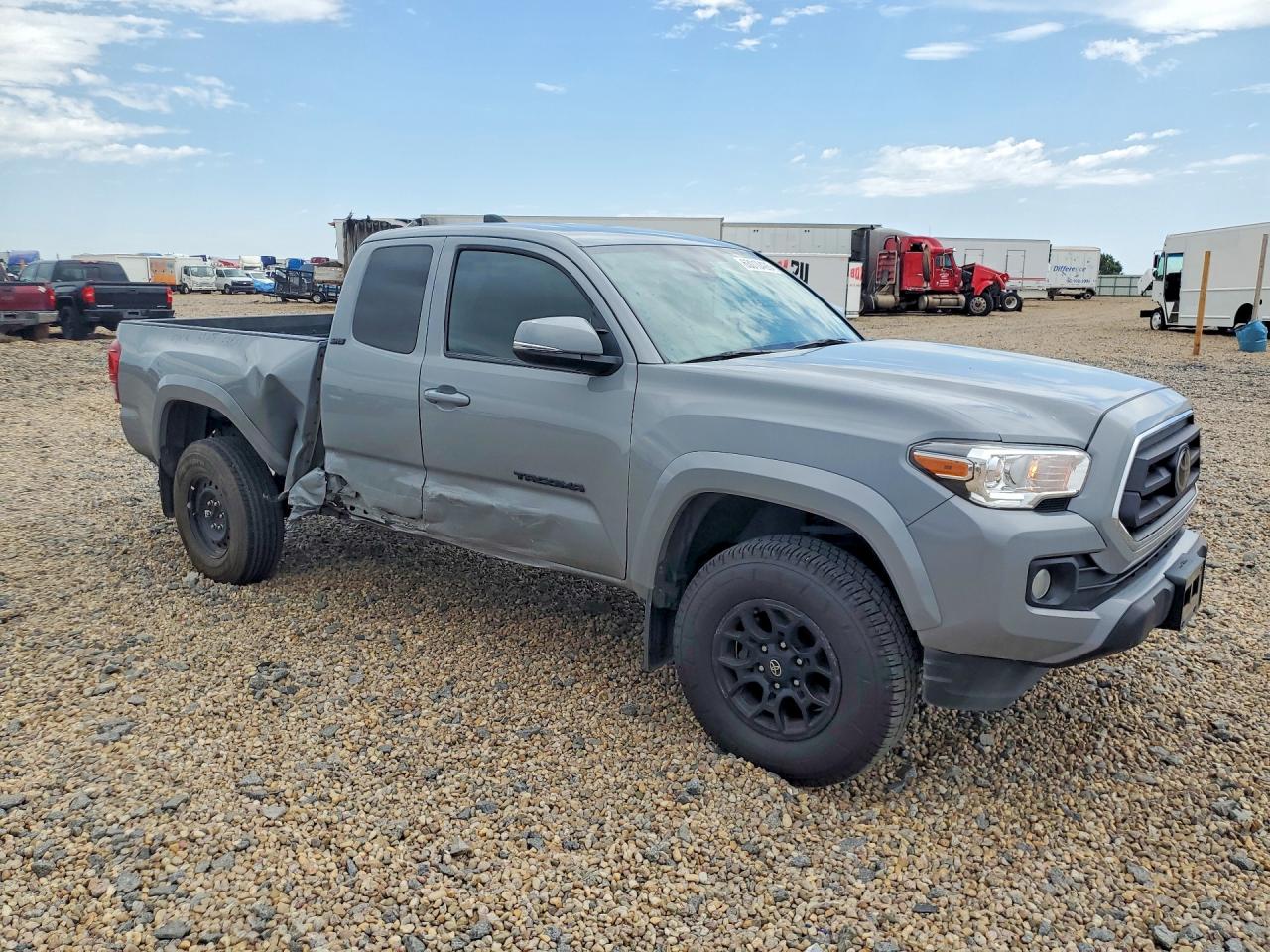 2021 TOYOTA TACOMA SR5 V6 — снимка 4