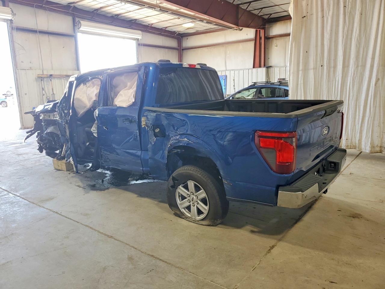 2025 FORD F150 XLT — снимка 2